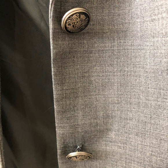 Aritzia Talula Blazer - Picture 4 of 7